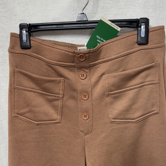 HALARA Tan High-Waisted Trousers - Picture 3 of 8